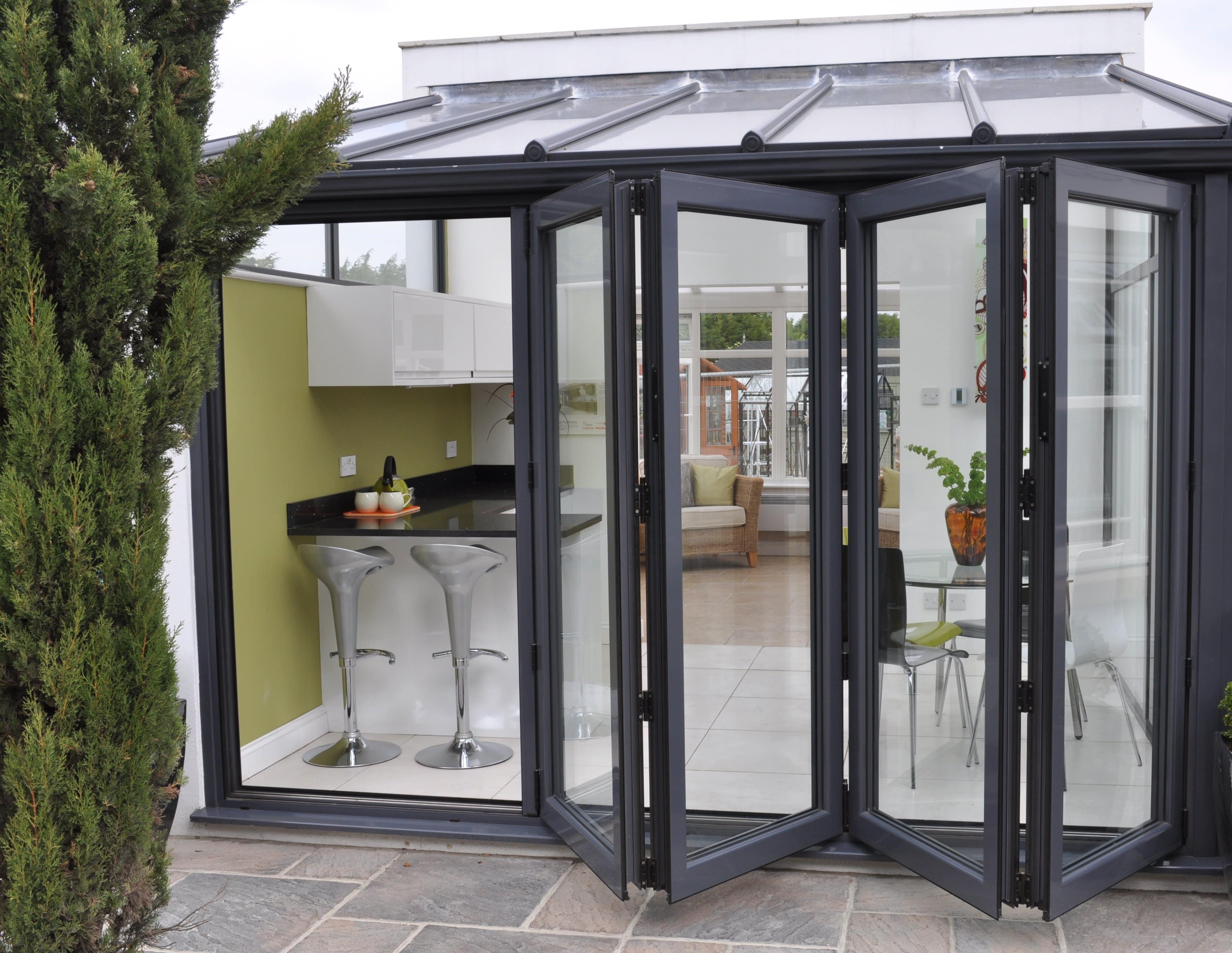 aluminium bi-fold doors dunmow